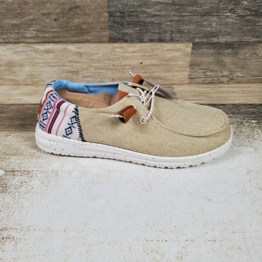 Hey Dude Wendy Funk Baja Womens Loafer Shoes Sz 7 Natural Slip On Round Toe